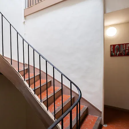 Апартаменты Modern Located In Канны