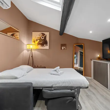 Modern Located In Cannes