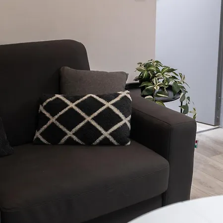 Apartment Modern Located In