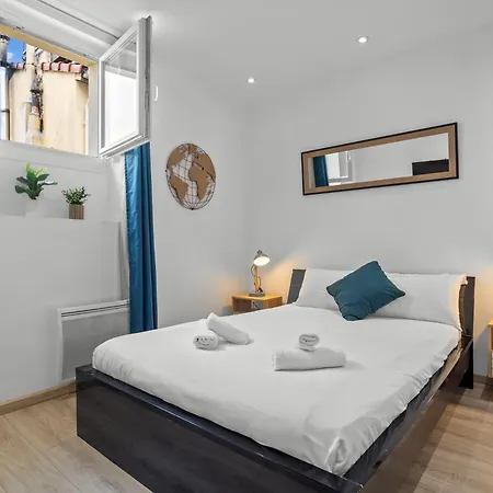 Apartment Modern Located In